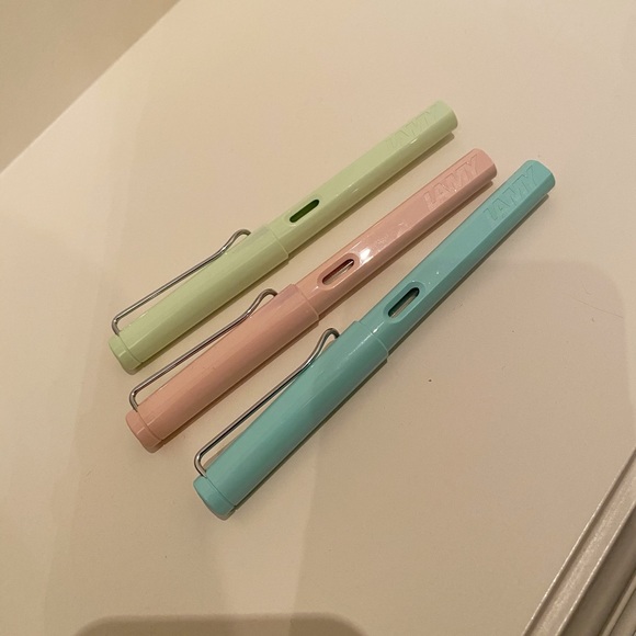 Brand New Lamy Fountain Pen - Picture 3 of 3